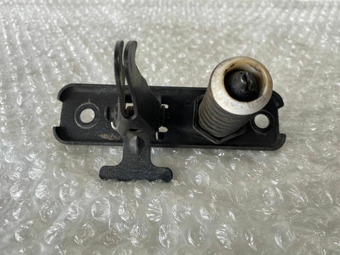 Trava Capô Land Rover Freelander 2004/2006 Original