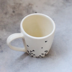MUG YAŬZO MANZA NIÑA en internet