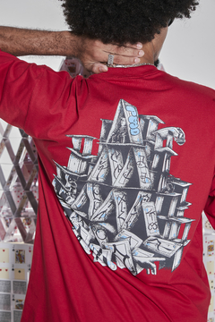 PEITA ''CASTELO DE CARTAS'' VERMELHA