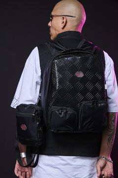 SHOULDER PISO DE BUSÃO PMO DARK METAL - loja online