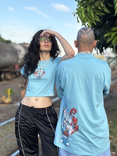 Baby Tee Monograma Azul