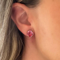 Brinco Realeza com Cristal Oval na Cor Pink no Banho de Ródio Branco