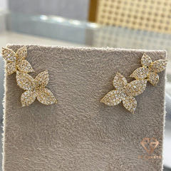 Brinco Ear Cuff Camelias