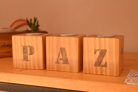 Cubos velas PAZ