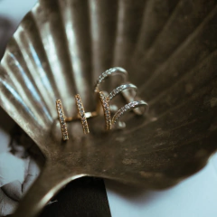 piercing Genebra na internet