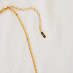 corrente banhada a ouro 18k Clara na internet