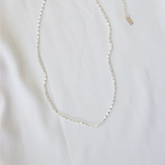 corrente banhada a prata Clara na internet