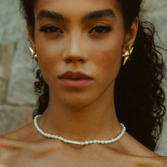 choker monique