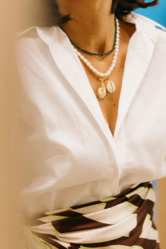 choker mini pérolas na internet