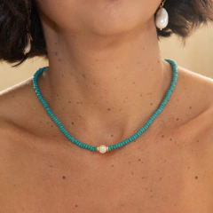 colar de pedras naturais turquesa com pérola natural Brisa - comprar online