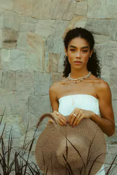 choker monique