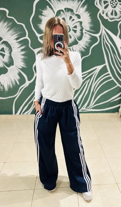 026 PANTALÓN 3 LINEAS - comprar online