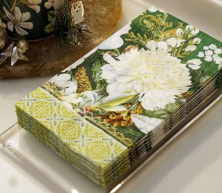 Hostess Design Works Winter Blooms