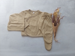 AJUAR 3 PIEZAS CON BATITA BEIGE
