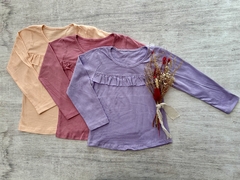 REMERA VOLADO PECHO ROSA VINTAGE - comprar online
