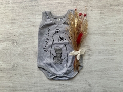 BODY MUSCULOSA OSITO GRIS
