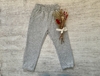BABUCHA FRIZADA PUÑO CON FRUNCE GRIS