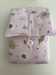 CAMBIADOR IMPERMEABLE BOTON ELEFANTITOS ROSA - comprar online