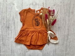 BODY VESTIDO FLOWER NARANJA