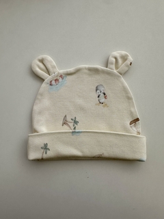 GORRITO CON OREJITAS PINGUINO - comprar online