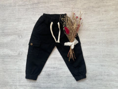 BABUCHA CARGO DE GABARDINA NEGRA