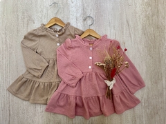 VESTIDO PRINCESA WAFFLE BEIGE en internet