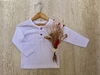REMERA CON BOTONES BLANCA - comprar online