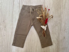 JEAN DE GABARDINA CORTE CHINO BEIGE - comprar online