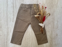 JEAN DE GABARDINA CORTE CHINO BEIGE en internet