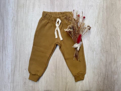 BABUCHA PUÑO FRIZADA MOSTAZA - comprar online