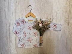 REMERA BAMBIS FLORES MENTA - comprar online
