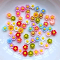 Aplique Miniatura Florzinhas - 25 Unidades - Cubinhos de Açúcar
