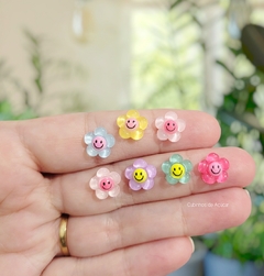 Kit 10 Flores Carinha Feliz Mini