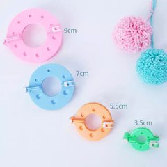 Kit Faz Pompom - 4 tamanhos - Cubinhos de Açúcar