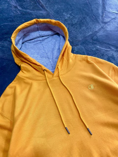 Buzo Champion Yellow M en internet