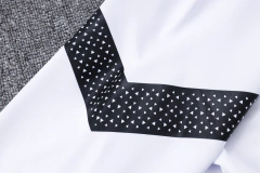 CONJUNTO AGASALHO DO BORÚSSIA DORTMUND - ZÍPER COMPLETO - BRANCO/PRETO 22/23 - NETSHIRTS