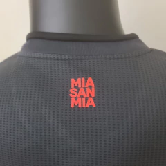 Imagem do CAMISA DO BAYERN DE MUNIQUE VERSÃO JOGADOR - THIRD 22/23