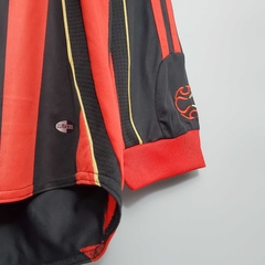 CAMISA RETRÔ DO MILAN - MANGA LONGA - 06/07 na internet