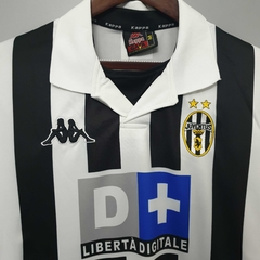 CAMISA RETRÔ DA JUVENTUS - HOME 1999 na internet