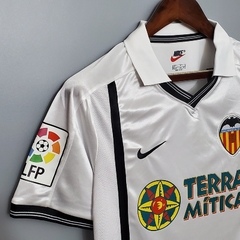 CAMISA RETRÔ DO VALÊNCIA - HOME 2001 na internet