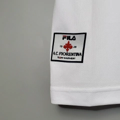 Imagem do CAMISA RETRÔ DA FIORENTINA - AWAY 1999