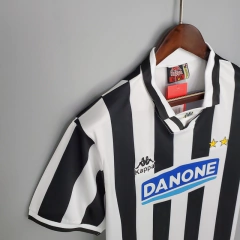 CAMISA RETRÔ DA JUVENTUS - HOME 94/95 - loja online