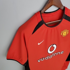 CAMISA RETRÔ DO MANCHESTER UNITED - HOME 02/04 - NETSHIRTS
