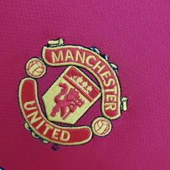 Imagem do CAMISA RETRÔ DO MANCHESTER UNITED - HOME 04/06