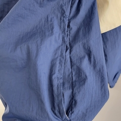 JAQUETA COM CAPUZ NIKE BEGE/AZUL- 22/23