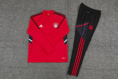 CONJUNTO AGASALHO DO BAYERN DE MUNIQUE - MEIO ZÍPER - VERMELHO/PRETO 22/23 - comprar online