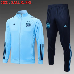 CONJUNTO AGASALHO DA ARGENTINA - ZÍPER COMPLETO - AZUL/PRETO 22/23