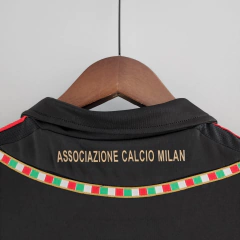 CAMISA RETRÔ DO MILAN - THIRD 11/12 na internet