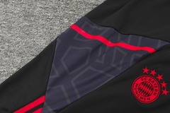 CONJUNTO AGASALHO DO BAYERN DE MUNIQUE - MEIO ZÍPER - VERMELHO/PRETO 22/23 - NETSHIRTS