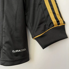 CAMISA RETRÔ DO REAL MADRID - MANGA LONGA - AWAY 11/12 - NETSHIRTS